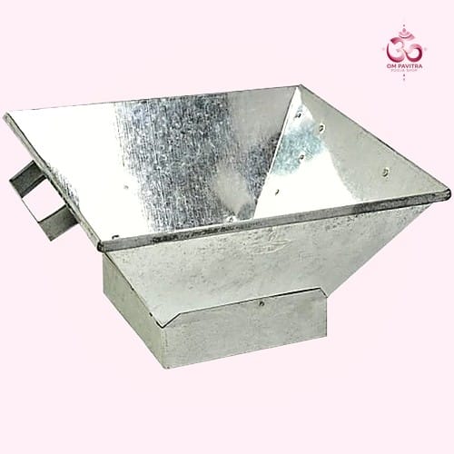 Rented Iron Hawan Kund – 12x12 Inches for Pooja & Ritual Use